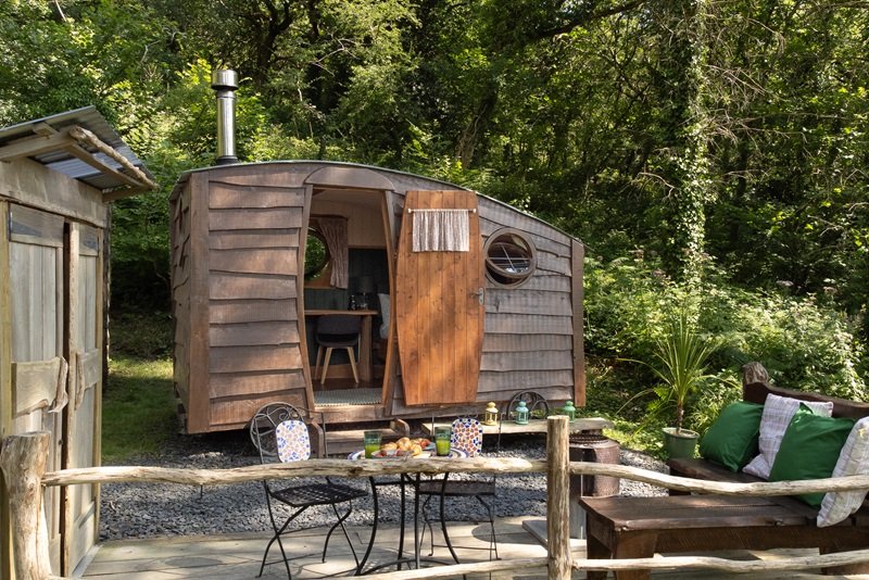 Cosy Woodland Cabin